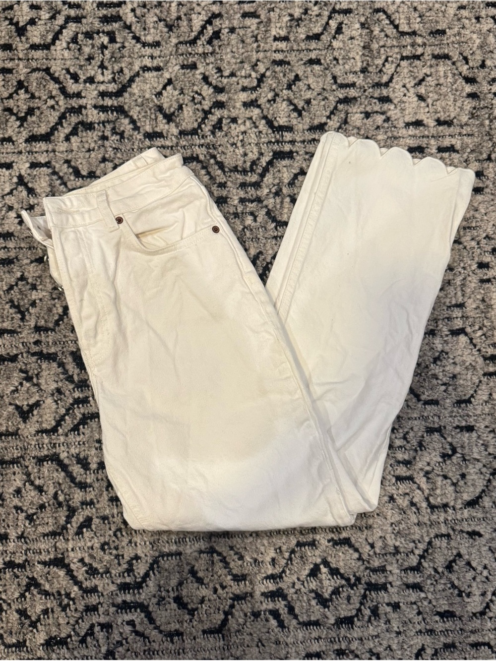 Reformation White Straight-Leg Jeans with Scallop Hem
